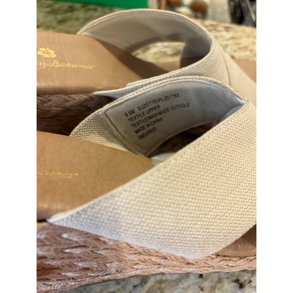 Tommy Bahama Women's Beige Slip on Wedge Sandals Size 9.5 - Picture 4 of 8